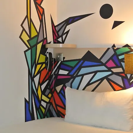 Szálloda Ibis Styles Maine Montparnasse 3*