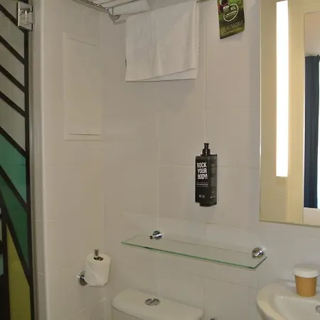 Ibis Styles Maine Montparnasse 3* Paris