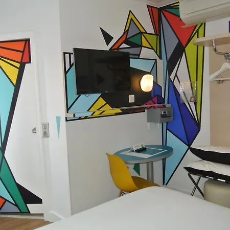 Ibis Styles Maine Montparnasse Hotel