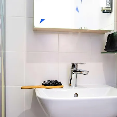Ibis Styles Maine Montparnasse Hotel Paris