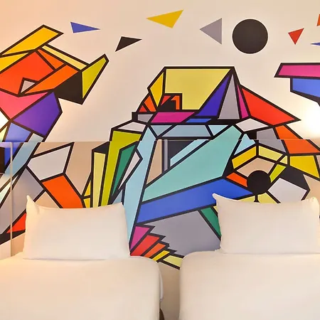 Ibis Styles Maine Montparnasse Hotel 3*