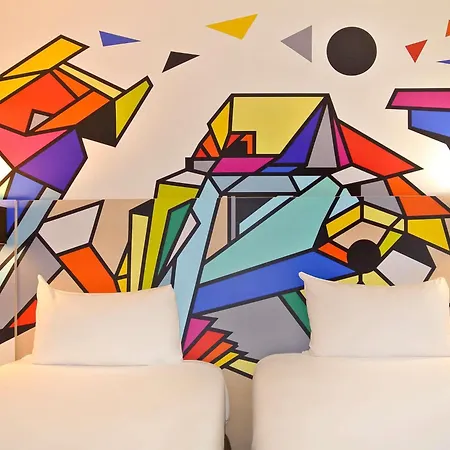 Ibis Styles Maine Montparnasse Hotel 3*