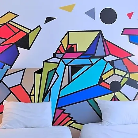 Ibis Styles Maine Montparnasse Paris