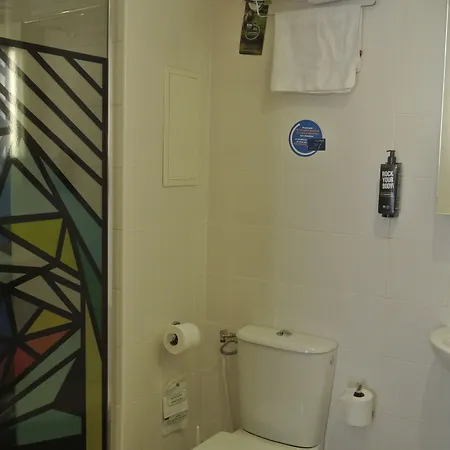 Ibis Styles Maine Montparnasse Отель 3*