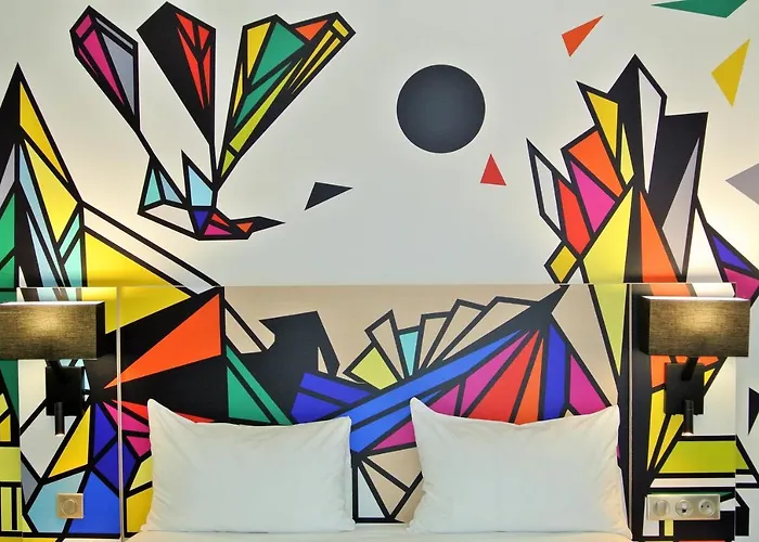 ホテル イビス スタイルズ メーヌ モンパルナス パリ