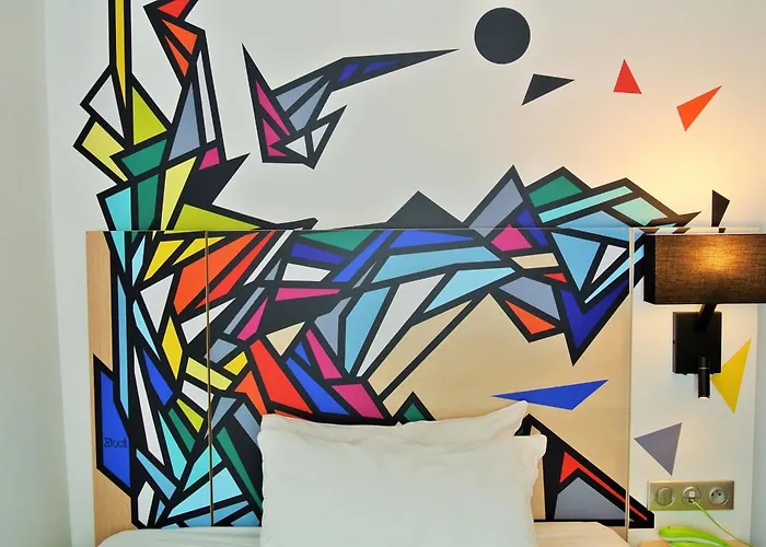 イビス スタイルズ メーヌ モンパルナス 3* パリ