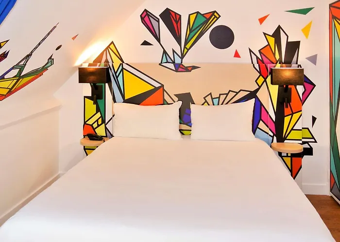 イビス スタイルズ メーヌ モンパルナス パリ