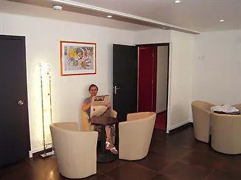 מלון Ibis Styles Maine Montparnasse 3*