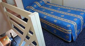 Ibis Styles Maine Montparnasse מלון 3*